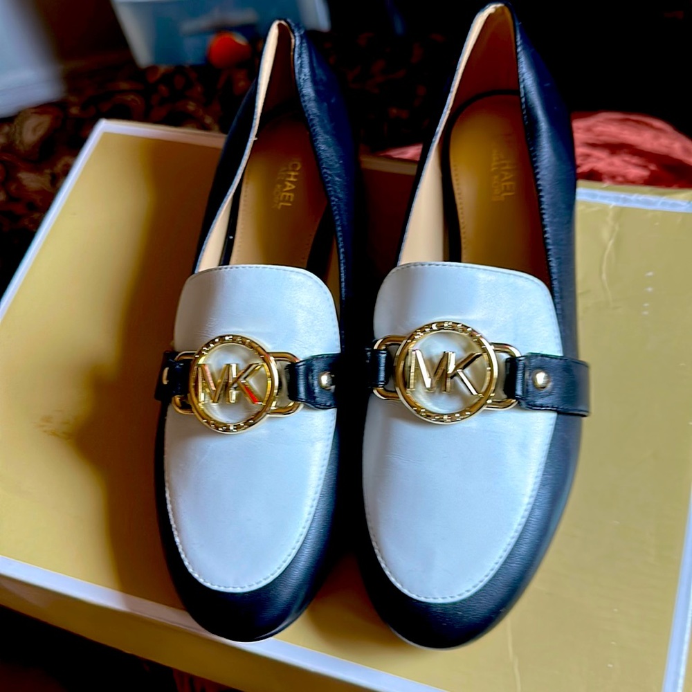 Mk shoes